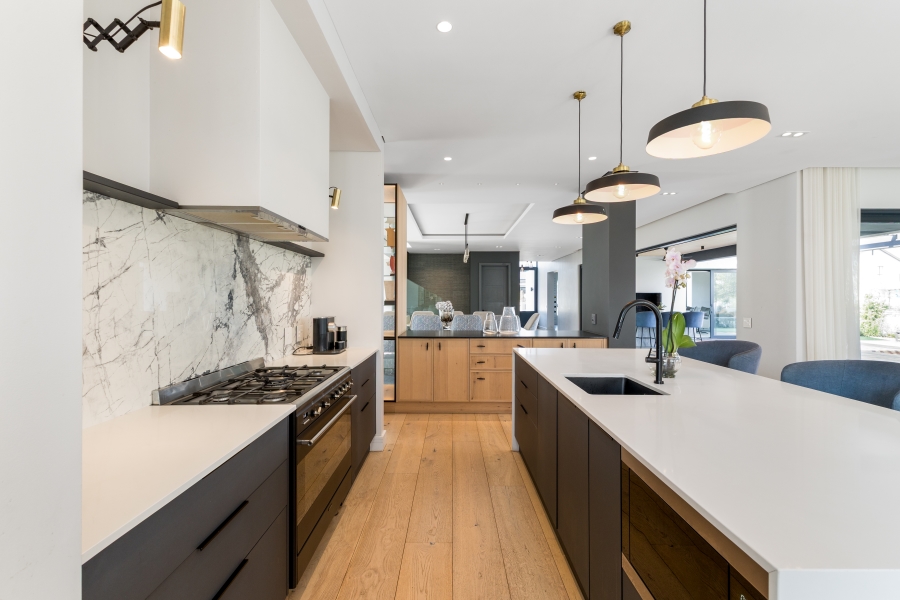 5 Bedroom Property for Sale in Val De Vie Estate Western Cape